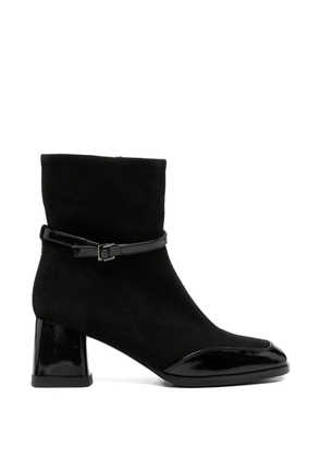 LINDA BAUMANN square-toe boots - Black