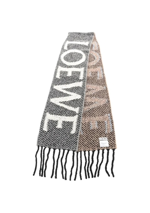 Loewe Pre-Owned 2010s logo scarf - Grey