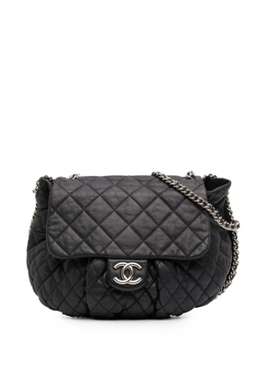 CHANEL Pre-Owned 2011 Large Washed Lambskin Chain Around Flap crossbody bag - Black