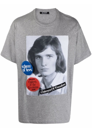 Raf Simons Chimes of Freedom-print short-sleeve T-shirt - Grey