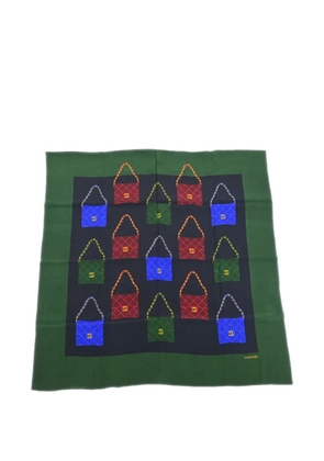 CHANEL Pre-Owned graphic-print silk scarf - Green