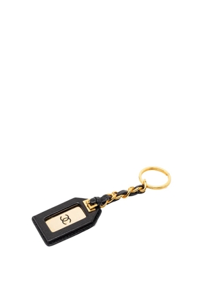 CHANEL Pre-Owned 20th Century Gold Plated and Leather Bag Charm key chain - Black