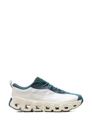 On K-Tech 1 'Kith - Tofu Sea Moss' sneakers - White