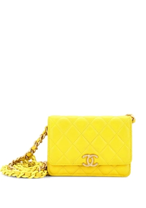 CHANEL Pre-Owned Lacquered Metal CC Wallet on Chain Quilted Lambskin Mini crossbody bag - Yellow