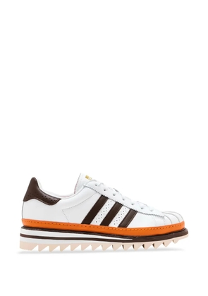 adidas low top sneakers - White