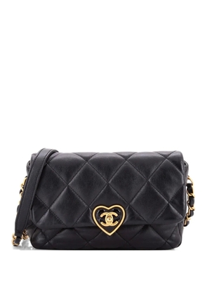 CHANEL Pre-Owned Coco Love CC Heart Flap Bag Quilted Lambskin Small shoulder bag - Black