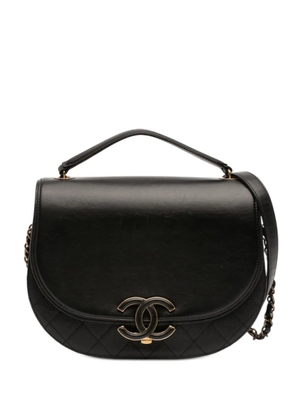 CHANEL Pre-Owned 2016-2017 Medium Shiny Calfskin and Quilted Goatskin Coco Curve Flap satchel - Black