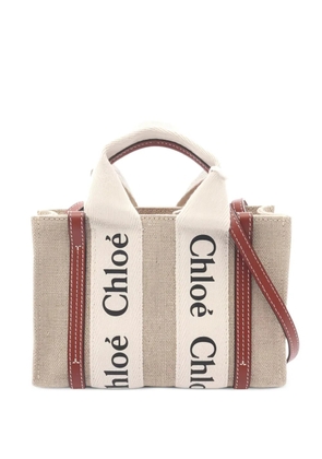 Chloé Pre-Owned 2020s Woody canvas tote bag - Neutrals