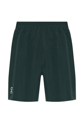 On logo-print shorts - Green