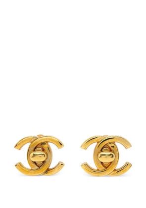 CHANEL Pre-Owned 1996 CC turn-lock clip-on earrings - Gold
