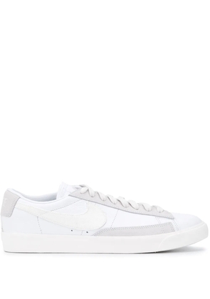 Nike Blazer low-top sneakers - White