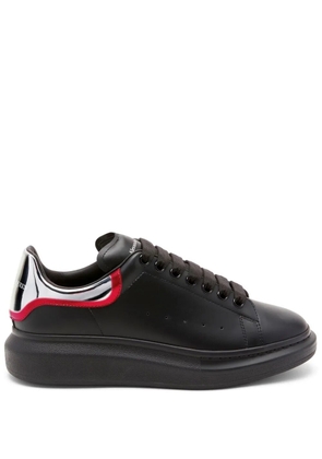 Alexander McQueen Oversized leather sneakers - Black