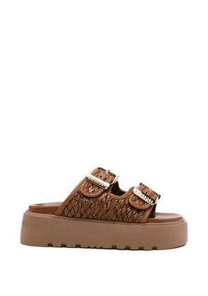 Casadei Birky buckle-detail sandals - Brown