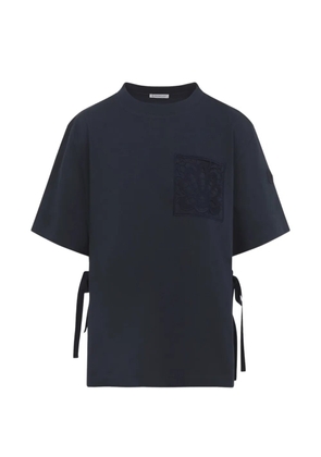 Moncler appliquéd tie-side T-shirt - Blue