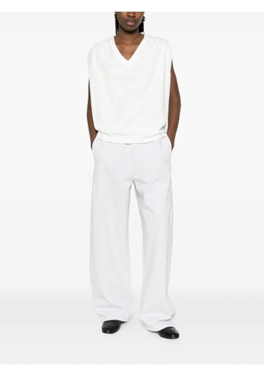 WOC Matera V-neck sleeveless vest - White