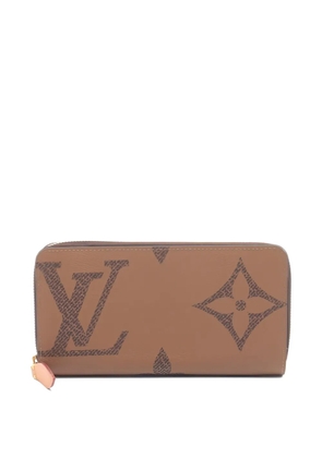 Louis Vuitton Pre-Owned 2019 Zippy wallet - Brown