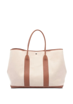 Hermès Pre-Owned 2024 Grand Chevron Negonda Garden Party tote bag - Neutrals
