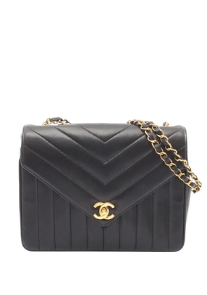 CHANEL Pre-Owned 1997-1999 Chevron Lambskin Envelope Flap crossbody bag - Black