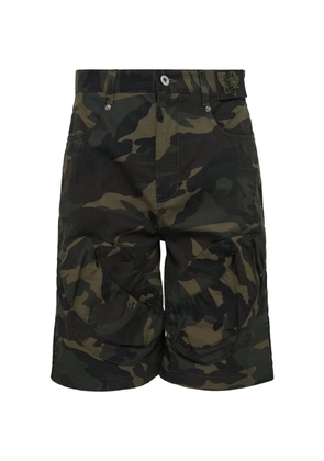 JUNTAE KIM camouflage cargo shorts - Green