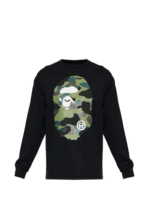 A BATHING APE® camouflage-print long-sleeve T-shirt - Black