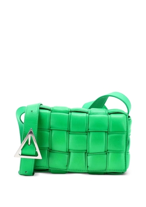 Bottega Veneta Pre-Owned Cassette Padded Maxi Intrecciato Leather Small crossbody bag - Green