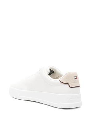 Tommy Hilfiger leather sneakers - White