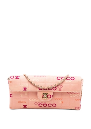 CHANEL Pre-Owned 2000-2002 CC Chocolate Bar Canvas Logo East West Flap shoulder bag - Pink