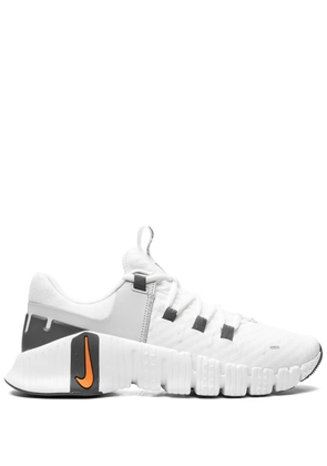 Nike Free Metcon 5 “Summit White” sneakers