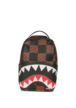 Sprayground Enlarged Check shark-print backpack - Brown