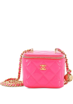 CHANEL Pre-Owned Pearl Crush Vanity Case with Chain Quilted Patent Mini clutch bag - Pink