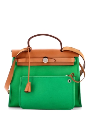Hermès Pre-Owned Herbag Zip Leather and Toile 31 shoulder bag - Green