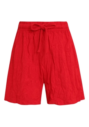 Osklen crinkled-finish shorts - Red