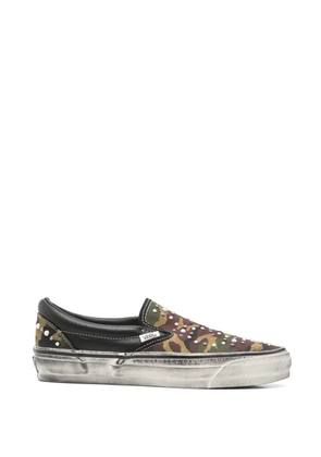 Vans Premium Classic camouflage-pint embellished sneakers - Black