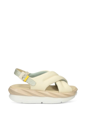 4CCCCEES Mellow Mana criss-cross sandals - Neutrals