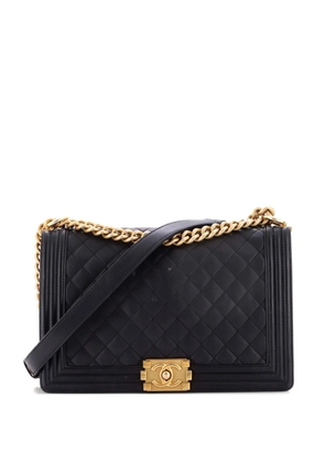 CHANEL Pre-Owned Boy Flap Bag Quilted Lambskin New Medium shoulder bag - Black