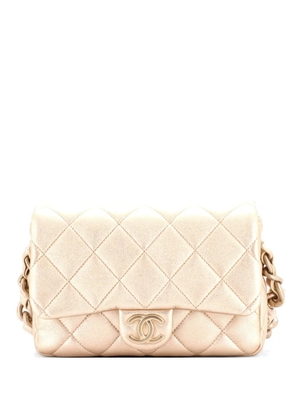 CHANEL Pre-Owned Chunky Chain CC Flap Bag Quilted Metallic Calfskin Small shoulder bag - Gold