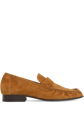 Mansur Gavriel ruched suede loafers - Brown