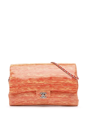 CHANEL Pre-Owned 2014 CC Patent Striped Flap Clutch with Chain shoulder bag - Orange