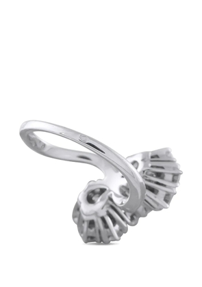 Van Cleef & Arpels flower-shape diamond ring - Silver