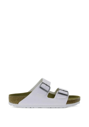 Birkenstock Arizona buckle-fastening leather sandals - White