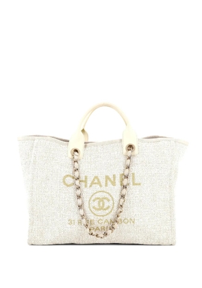 CHANEL Pre-Owned Deauville Raffia with Glitter Detail Medium tote bag - Neutrals