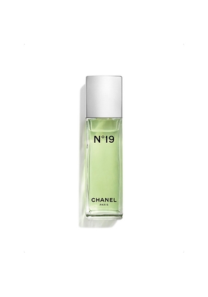 Womens Chanel N°19 Eau De Toilette Spray 100ml