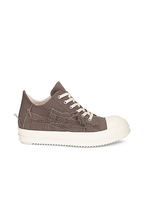 DRKSHDW by Rick Owens Slashed Ramone Low Sneaker in Dust  Milk  & Milk - Grey. Size 41 (also in 42, 45).