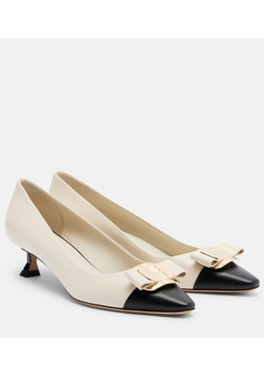 Ferragamo Zelma bow-detail leather pumps