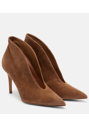 Gianvito Rossi Vania suede pumps