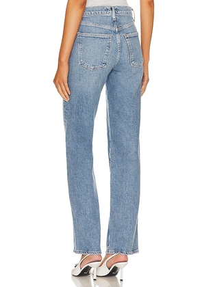 AGOLDE Harper Mid Rise Relaxed Straight Jeans in Denim-Light. Size 24. Also in 25, 26, 27, 28, 29, 32, 33, 34.