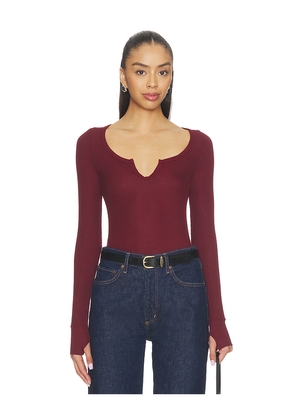 Michael Lauren Maeve Long Sleeve Scoop Neck Top in Red. Size L. Also in S, XS, M, XL.