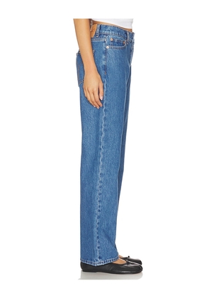 ROLLA'S 90s Boyfriend Jeans in Denim-Medium. Size 24. Also in 27, 28, 29, 33, 34.