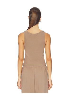 perfectwhitetee Structured Rib Bra Friendly Tank in Brown. Size L. Also in XS, S, M.