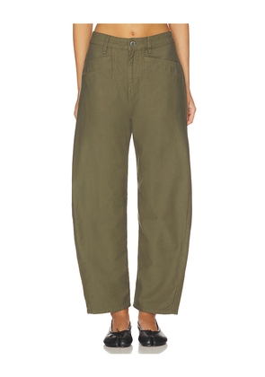 Rag & Bone Stevie Utility Tapered Pant in Olive. Size 23. Also in 24, 25, 26, 27, 28, 30.